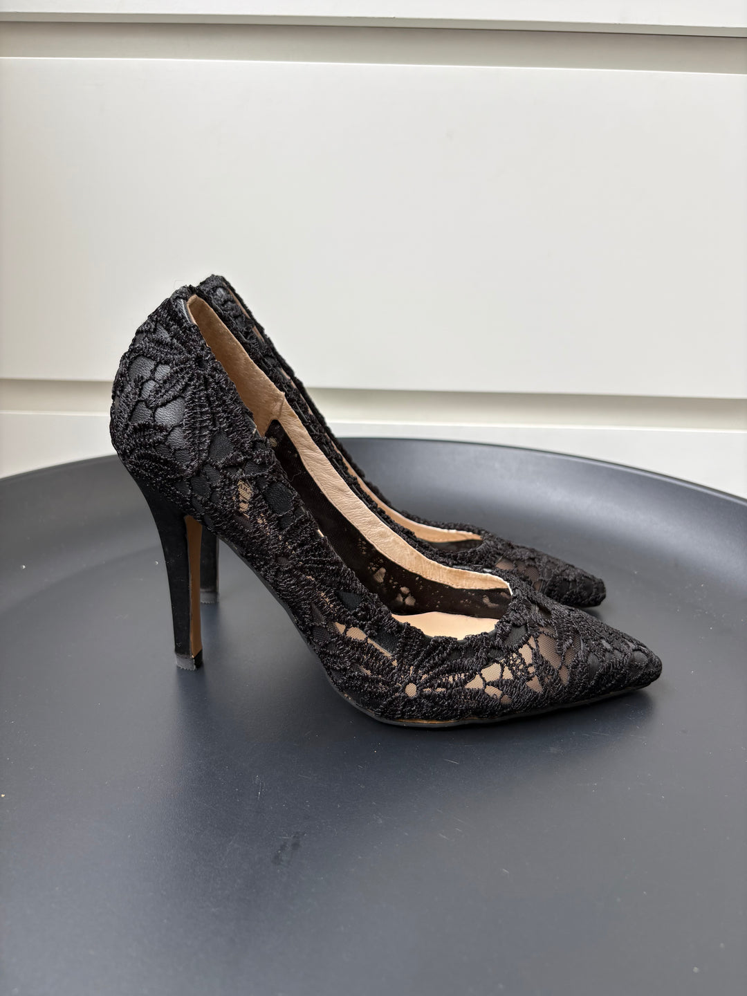 Valentino Garavani Black Lace Pointed-Toe Pumps Size 36