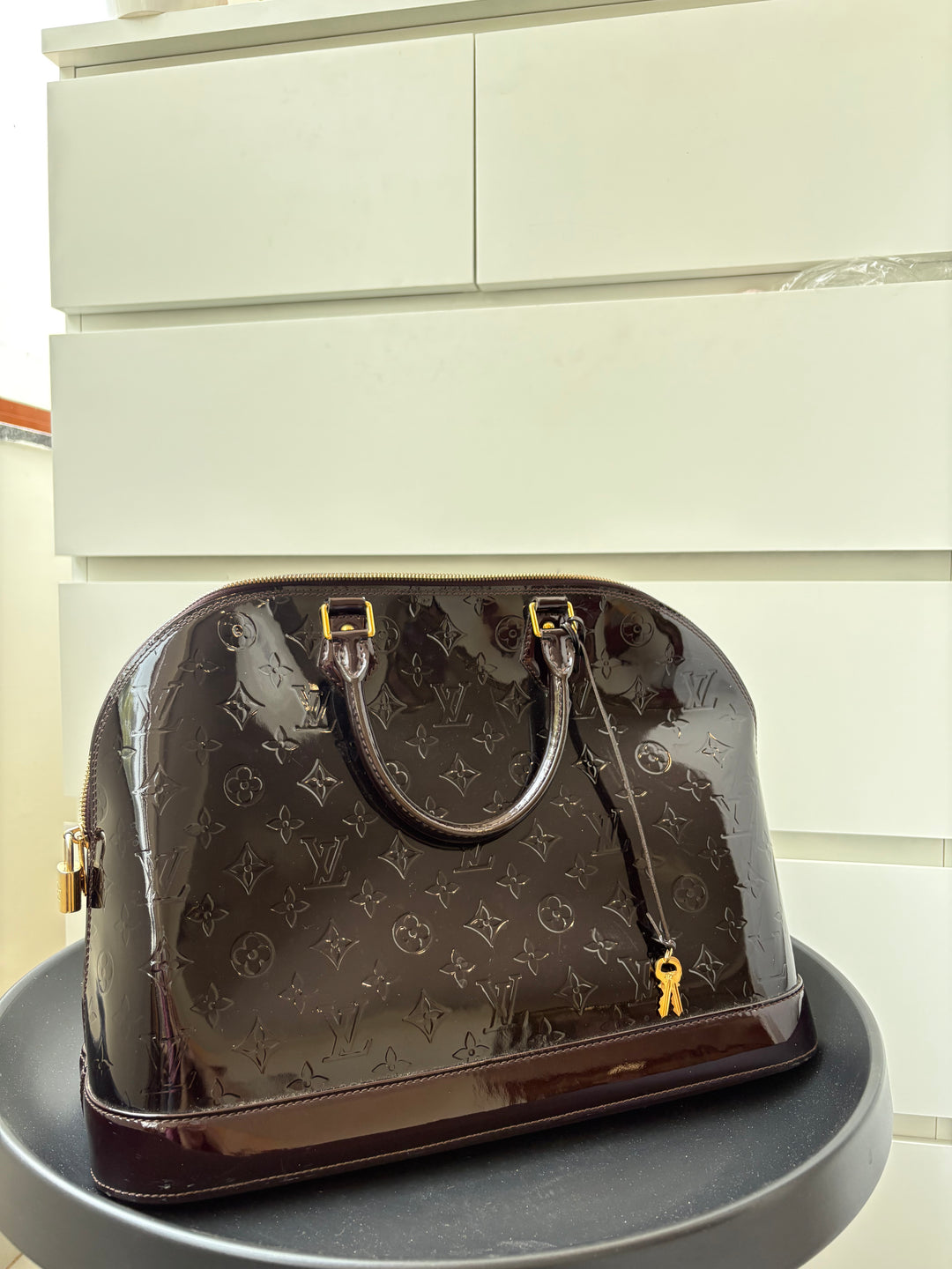 Louis Vuitton Amarante Monogram Vernis Alma GM Bag