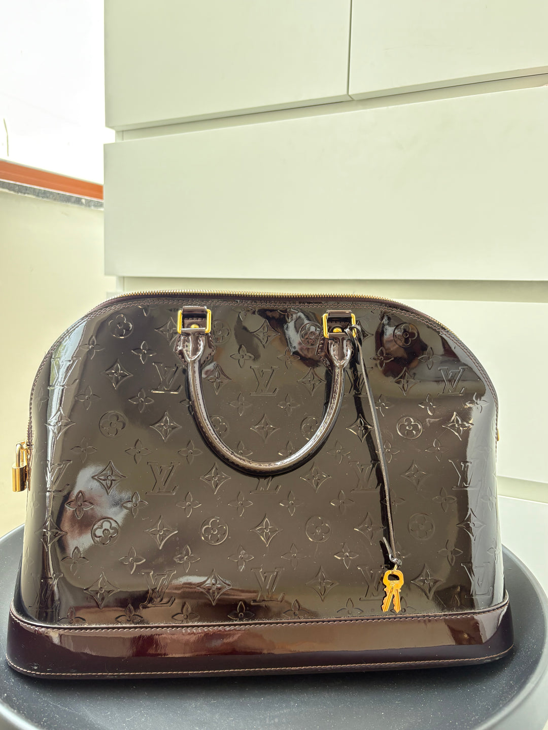 Louis Vuitton Amarante Monogram Vernis Alma GM Bag