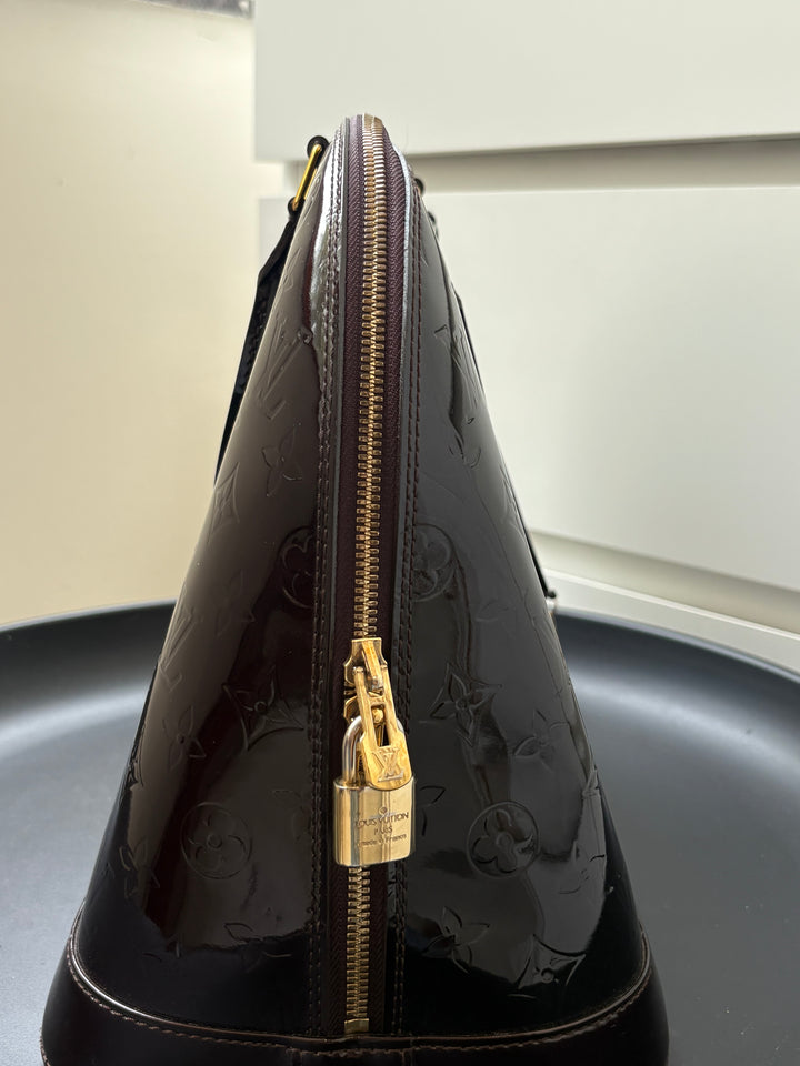Louis Vuitton Amarante Monogram Vernis Alma GM Bag