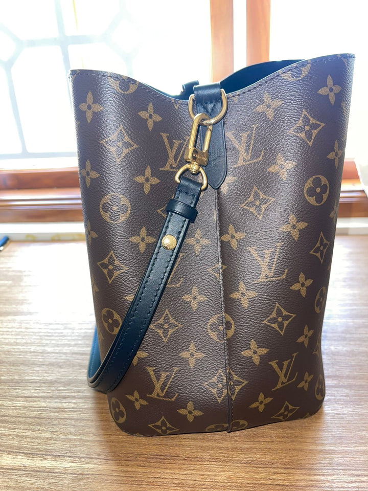 Louis Vuitton NéoNoé MM Bucket Bag