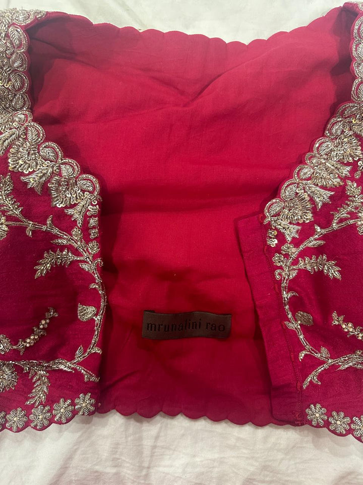 Mrunalini Rao Red Raw Silk Embroidered Lehenga Set