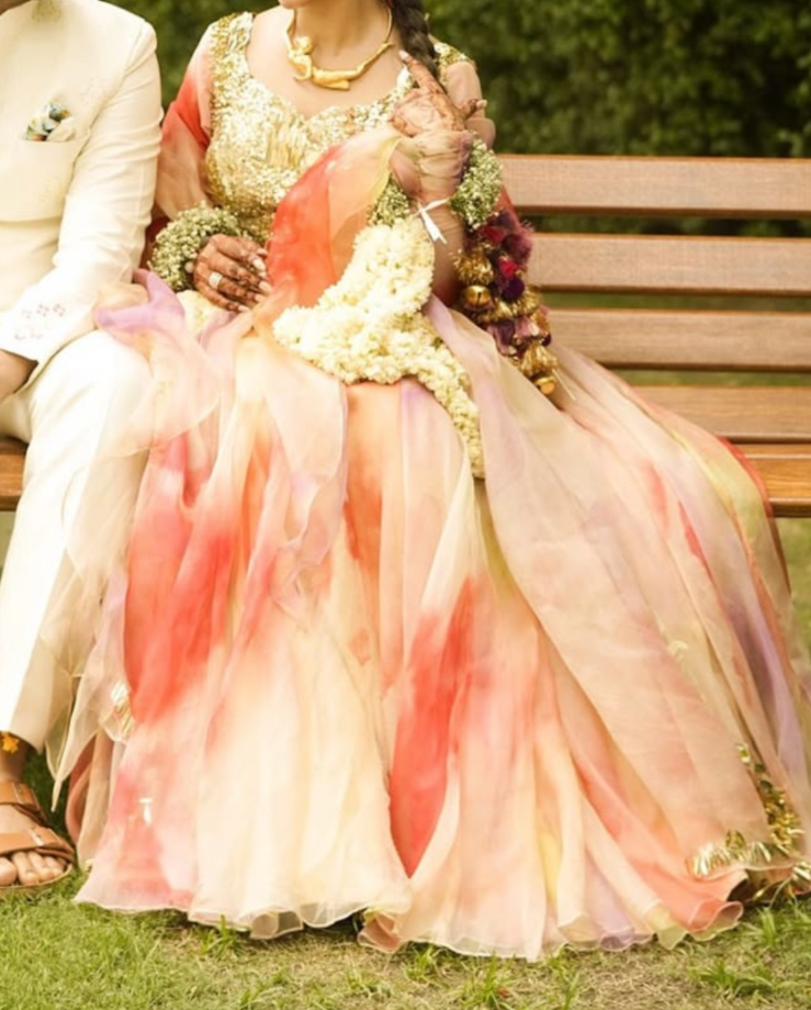 Mahima Mahajan Akina Anarkali Set