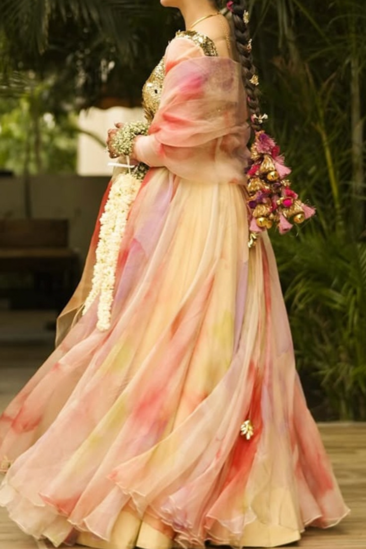 Mahima Mahajan Akina Anarkali Set