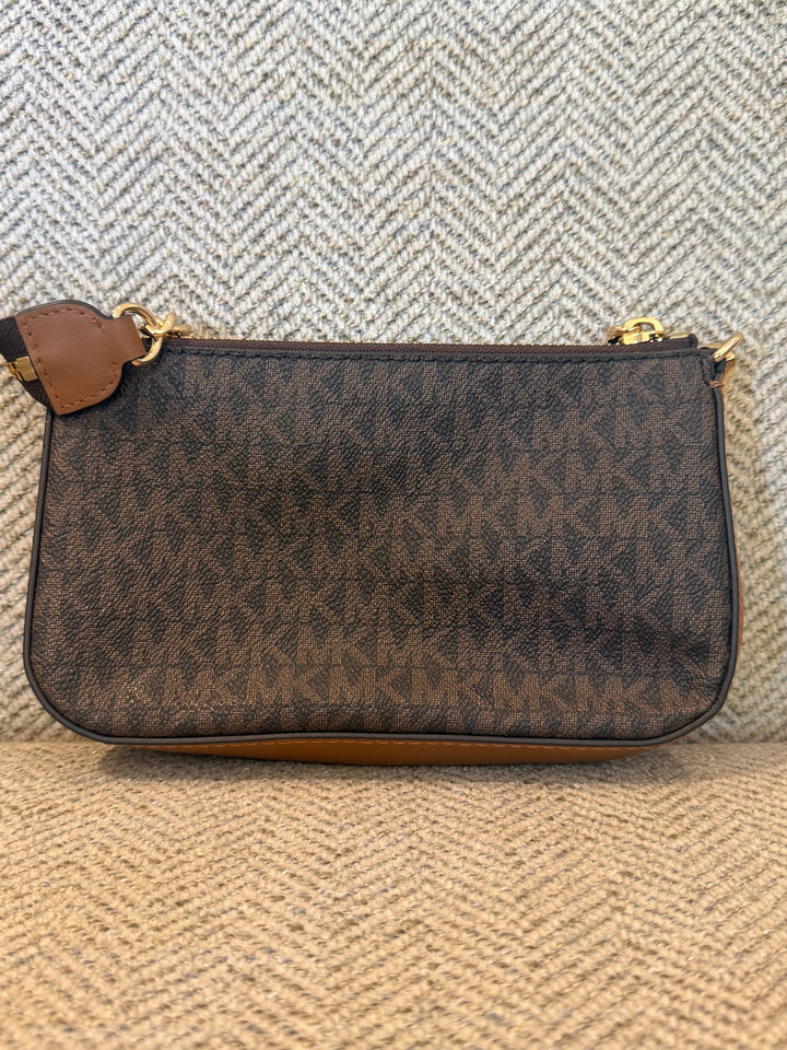 Michael Kors Jet Set Chain Pouchette Bag
