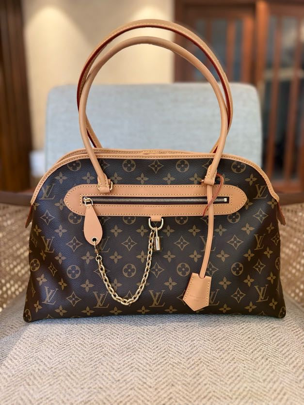 Louis Vuitton Ever More MM bag