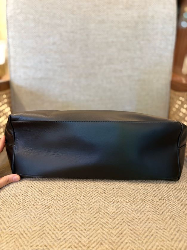Dolce & Gabbana DG Logo Leather Tote Bag