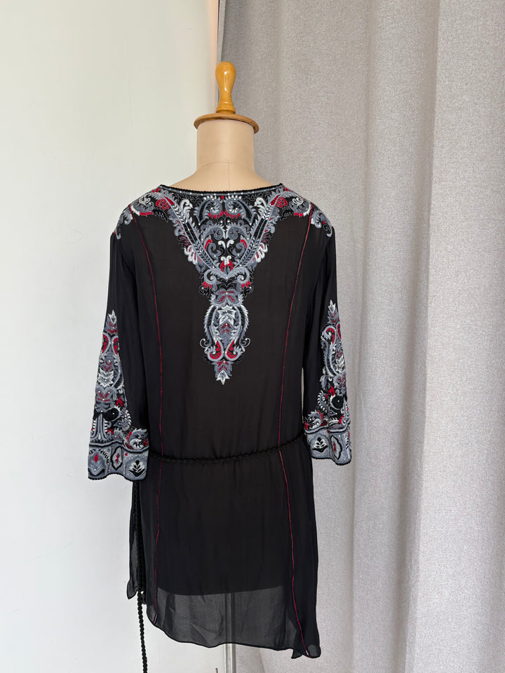Tarun Tahiliani Embroidered Kurta