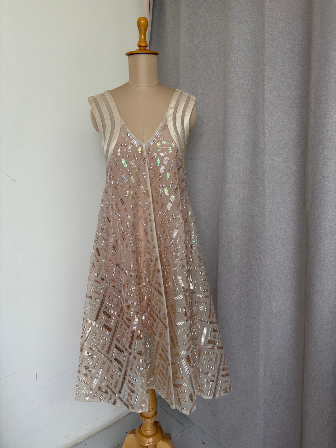 Abu Jani Sandeep Khosla Embellished Dress