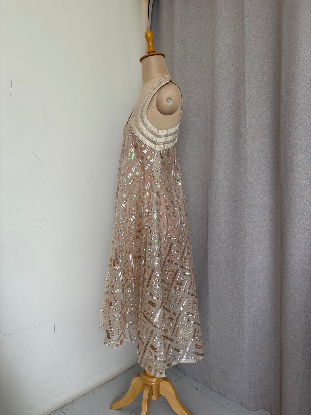 Abu Jani Sandeep Khosla Embellished Dress