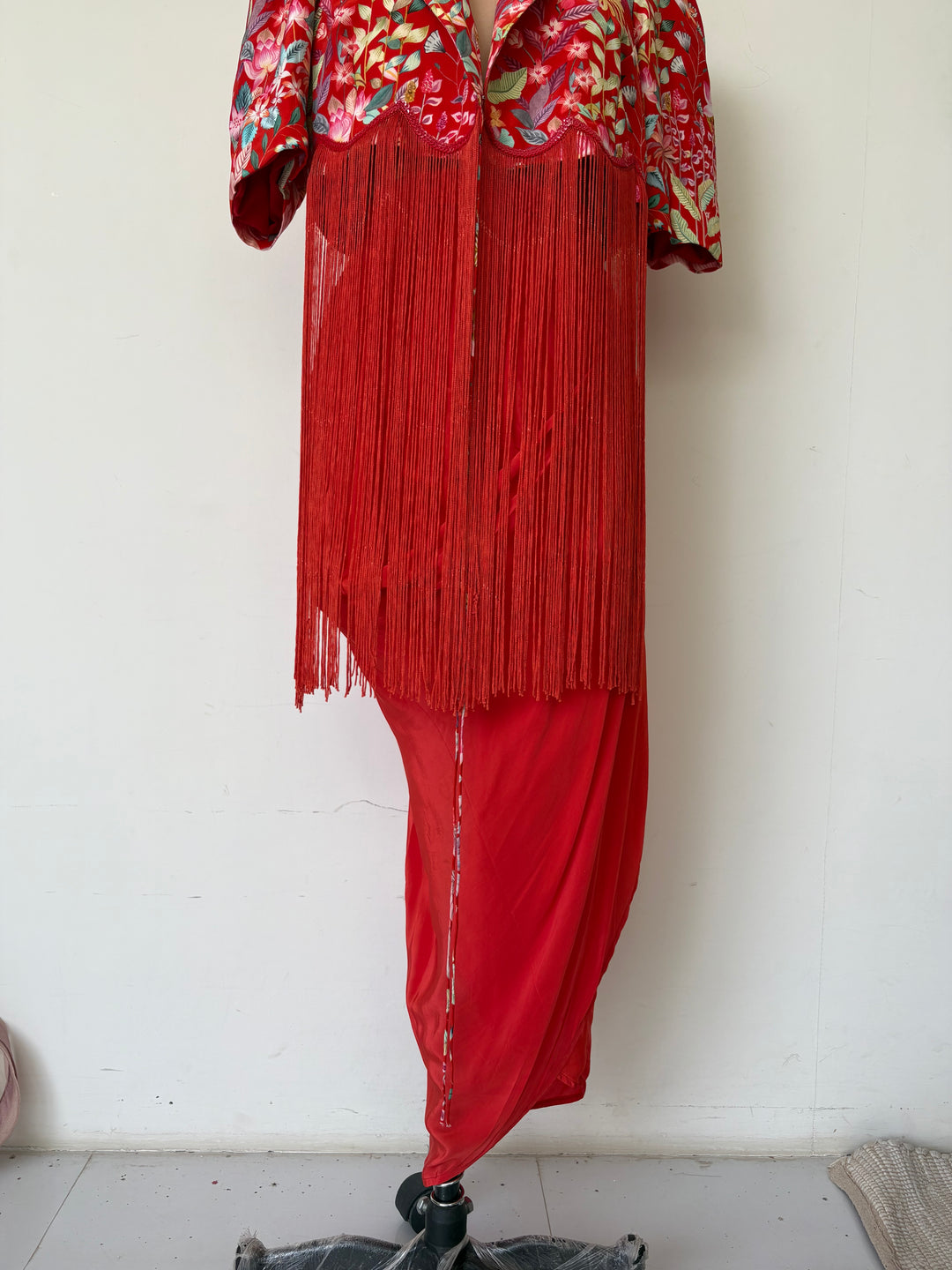 Rishi & Vibhuti Fringe Skirt Set