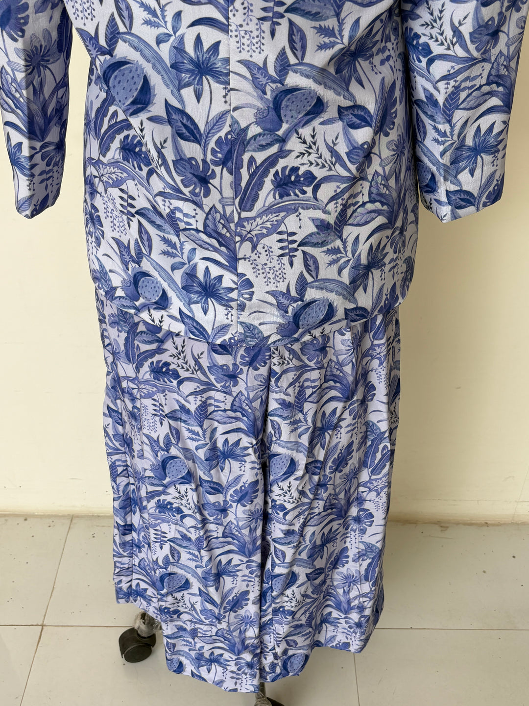 Rishi & Vibhuti Blue Botanical Co-Ord Set