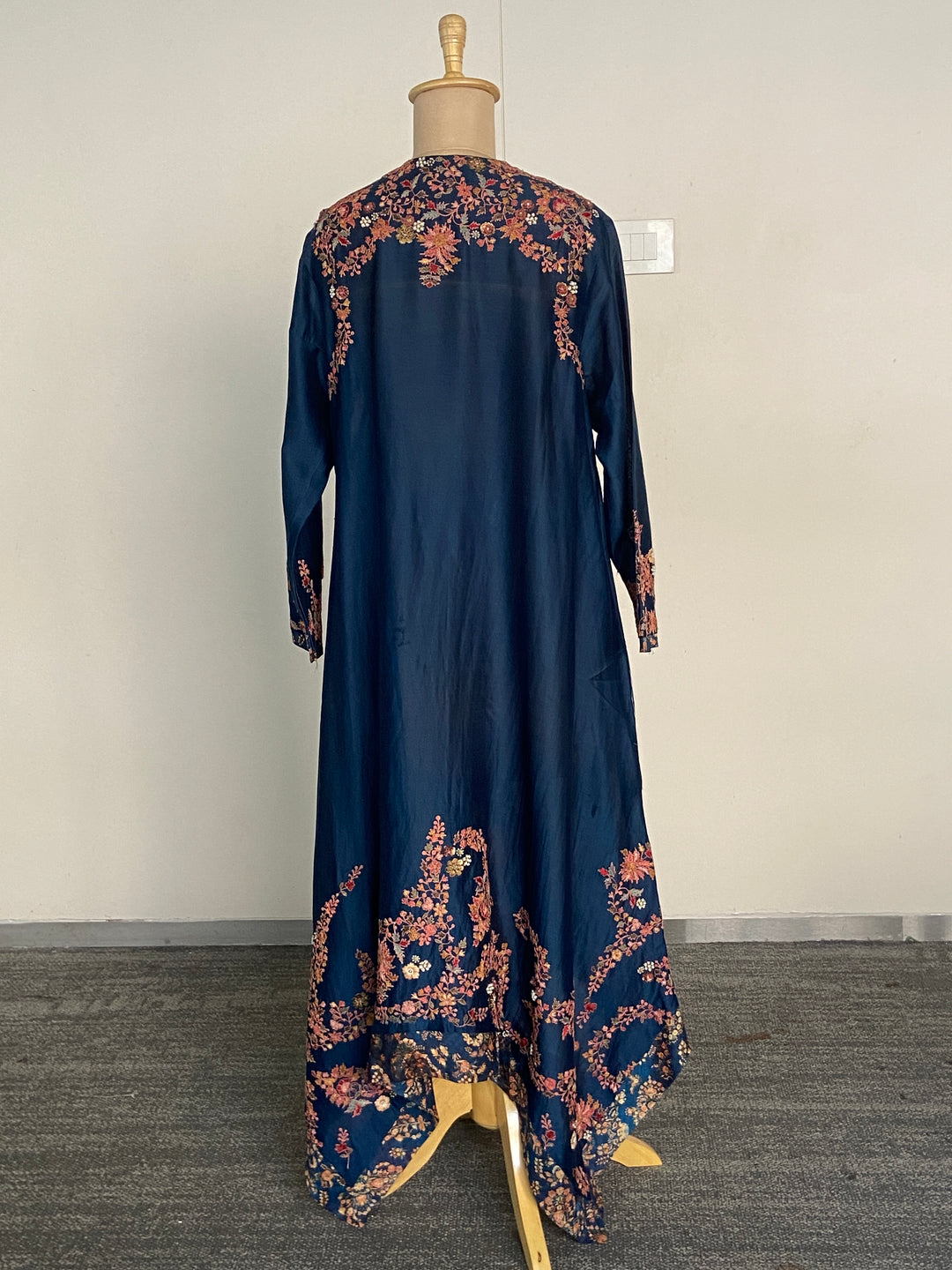 Petticoat Lane by Divya Kurta Set