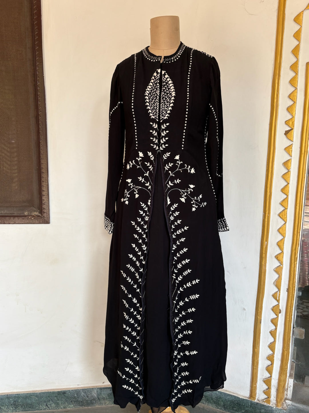 AM:PM Black Embroidered Kurta Set