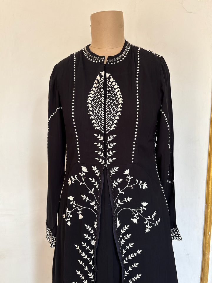 AM:PM Black Embroidered Kurta Set