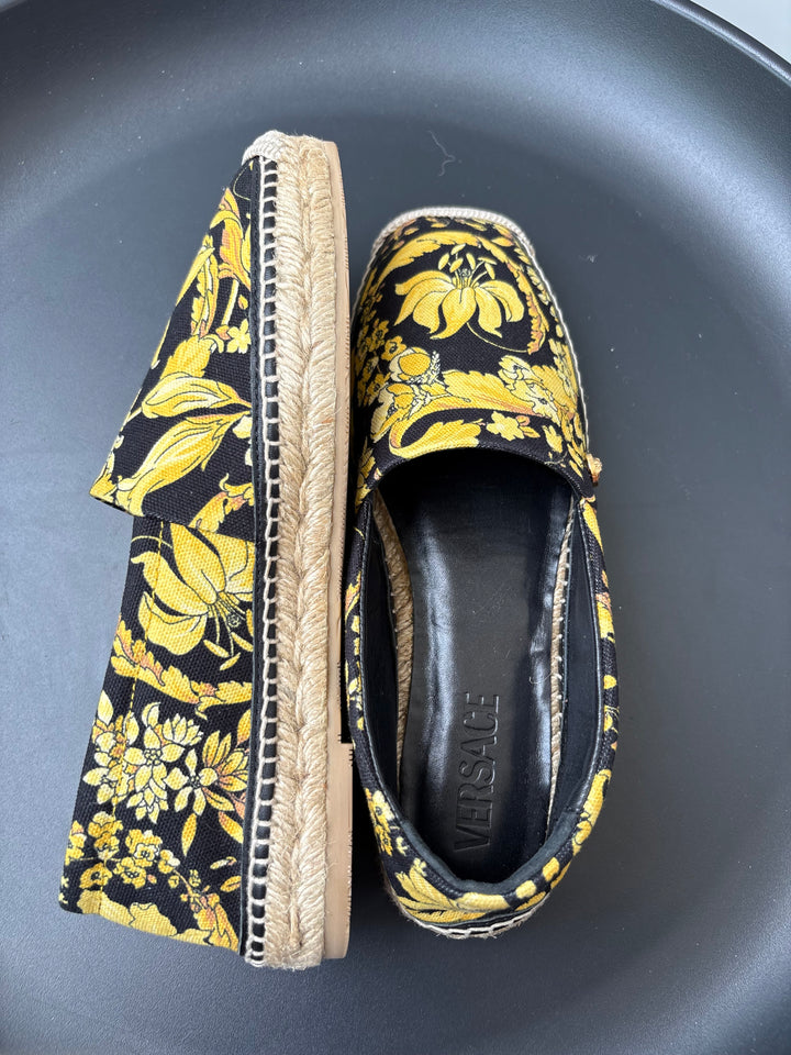 Versace Barocco floral print espadrilles Size 38