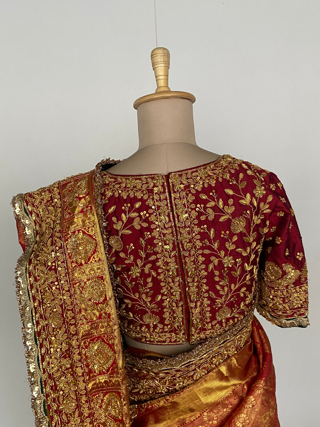 Manish Malhotra Handwoven Red & Gold Banarasi Saree Set