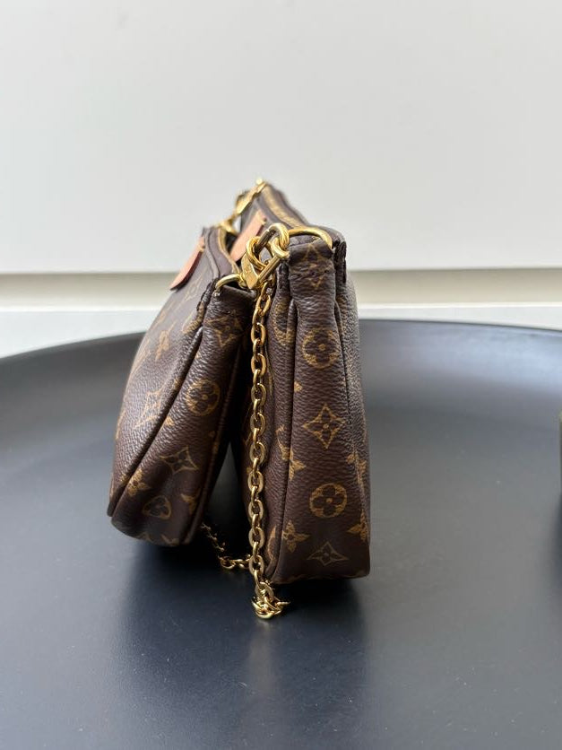 Louis Vuitton Multi Pochette Accessoires Monogram Canvas Crossbody Bag