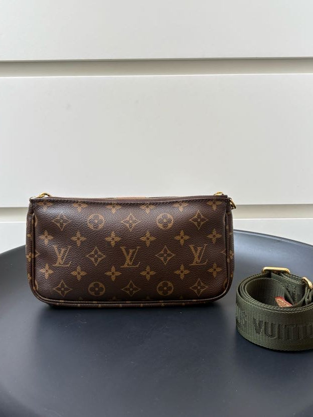 Louis Vuitton Multi Pochette Accessoires Monogram Canvas Crossbody Bag