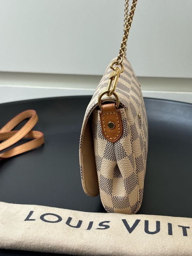 Louis Vuitton Damier Azur Favorite bag