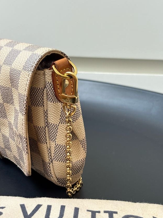 Louis Vuitton Damier Azur Favorite bag