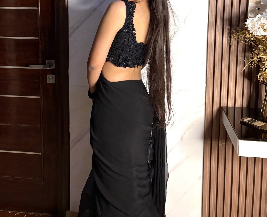 Ridhi Mehra Gravitas Saree