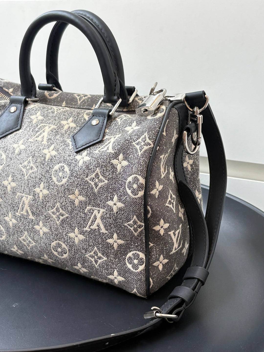 Louis Vuitton Monogram Jacquard Denim Speedy Bandoulière 25 bag