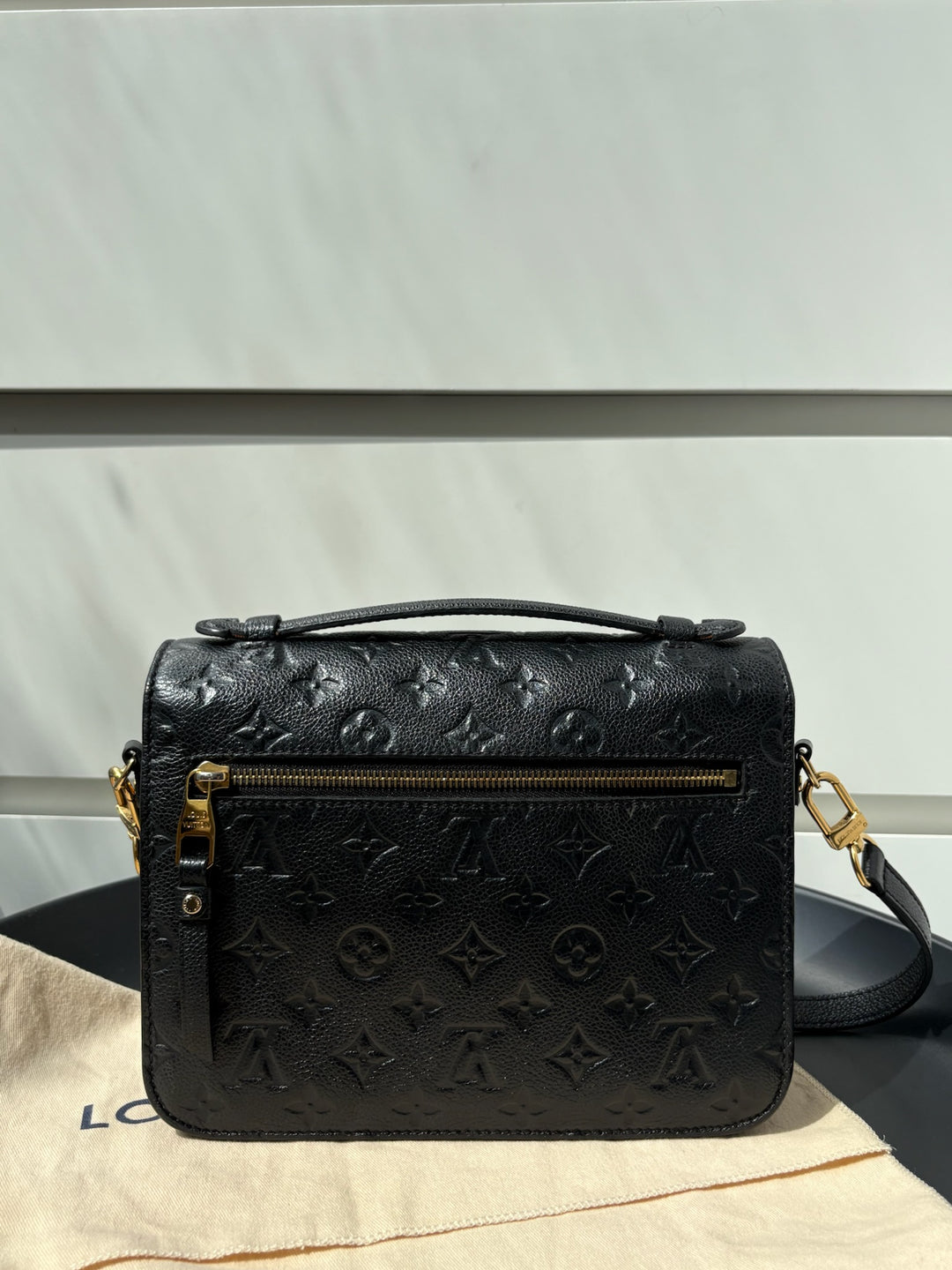 Louis Vuitton Pochette Métis