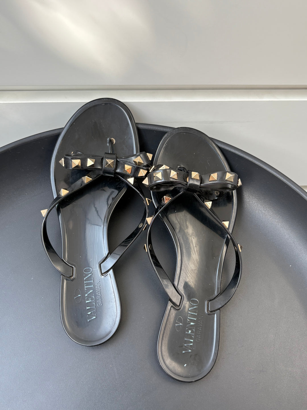 Valentino Garavani Rockstud Rubber Slides Size 38