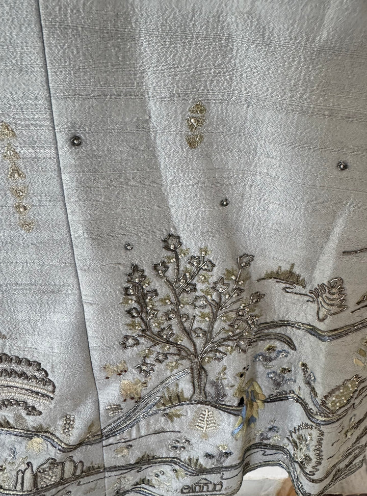 Sulakshana Monga Jodhpuri Set