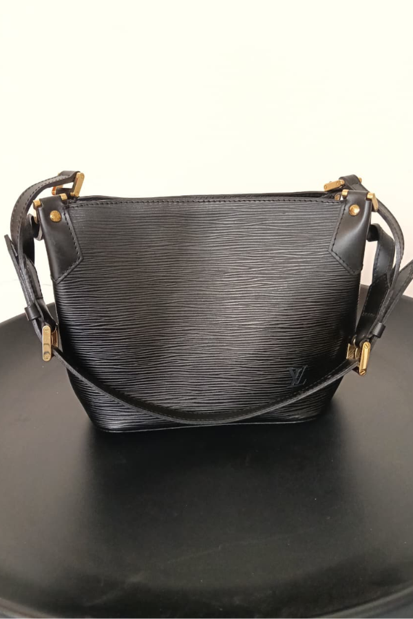 Louis Vuitton Epi Leather Mandara Bag