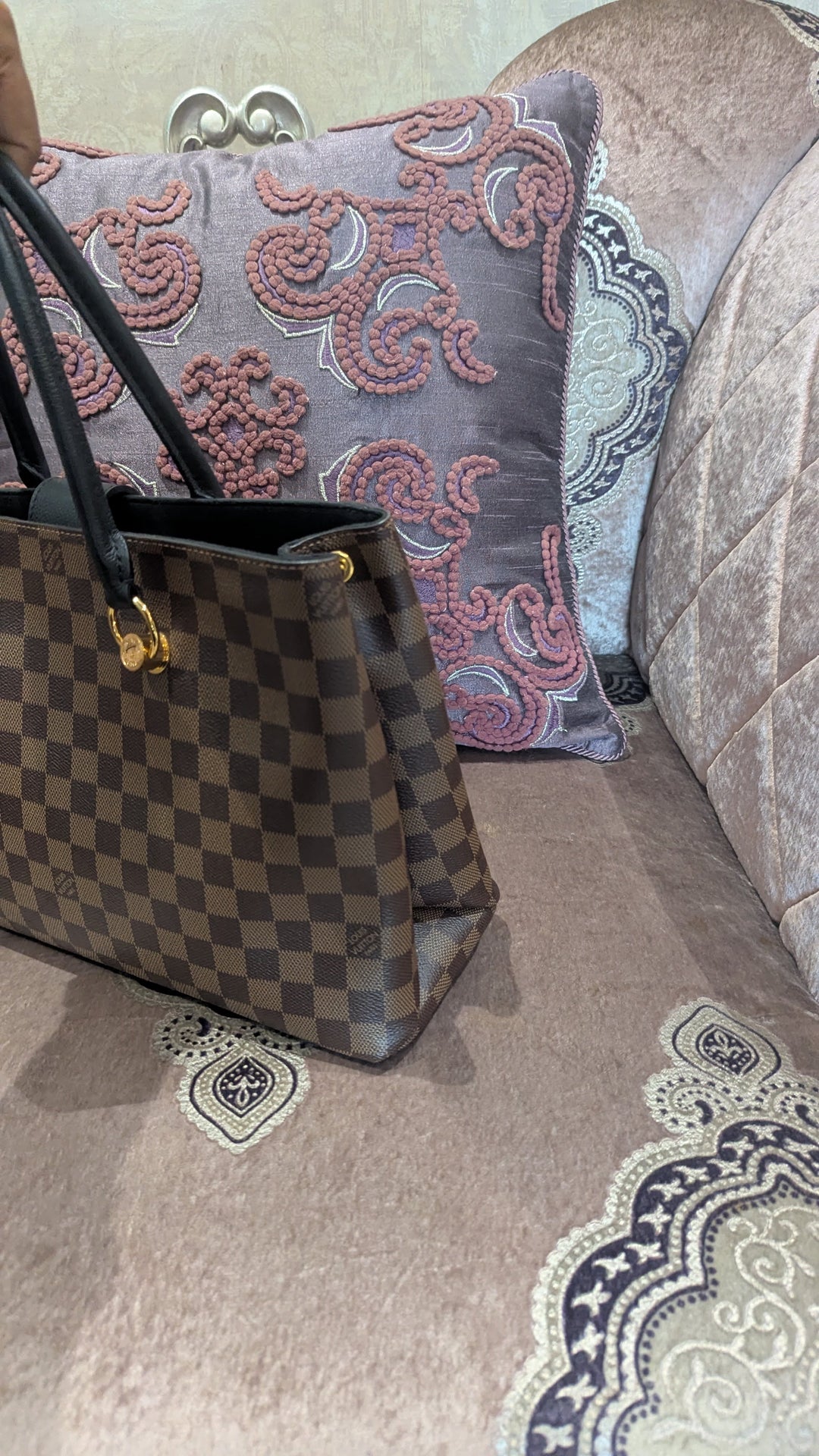 Louis Vuitton Damier Riverside Tote