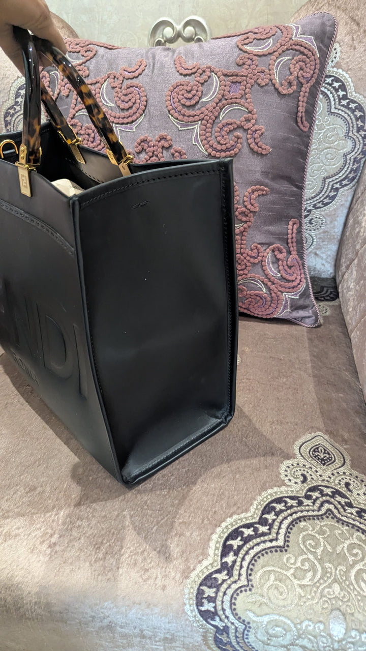 Fendi Sunshine Black leather shopper tote