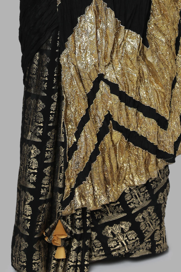 Masaba Black Bunch Of Birds Crinkle Gota Sari