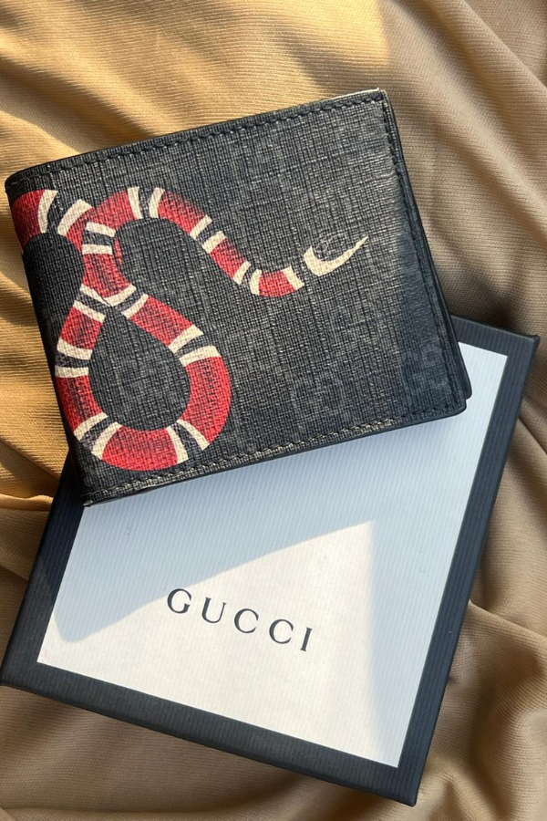 Gucci Kingsnake print bi-fold wallet