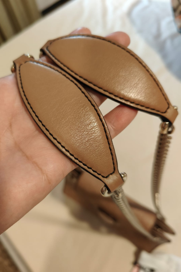 Gucci Beige Guccissima Leather Small Emily Chain Shoulder Bag