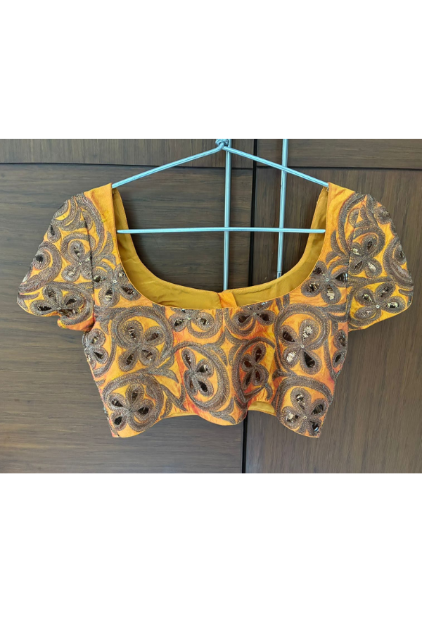 Anamika Khanna Saree