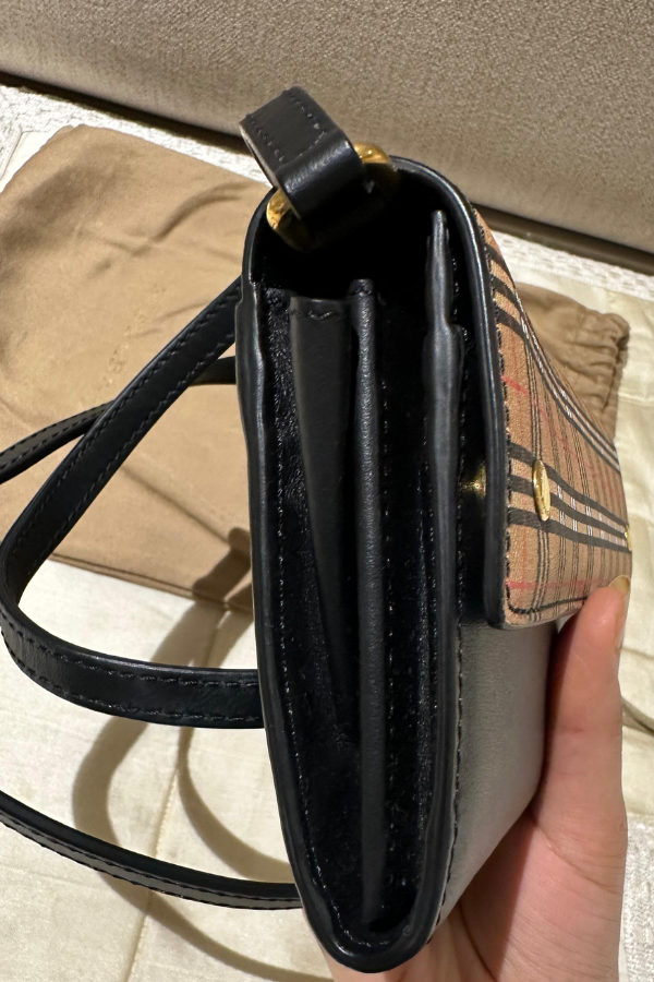 Burberry Henley Wallet on Chain Leather with Vintage Check Canvas