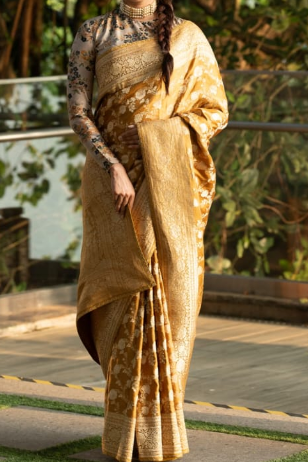 Sabyasachi Saree Set