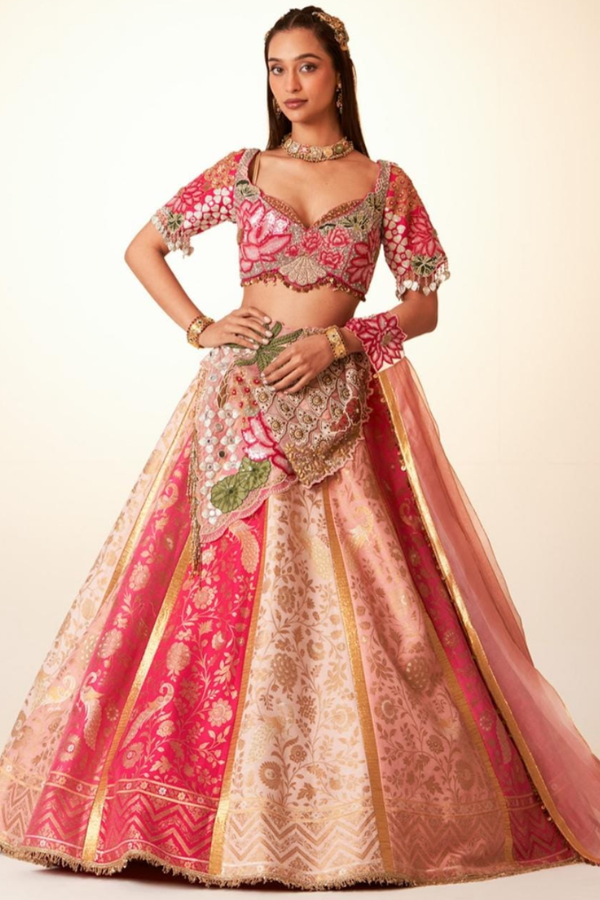 Gazal Gupta Lehenga Set