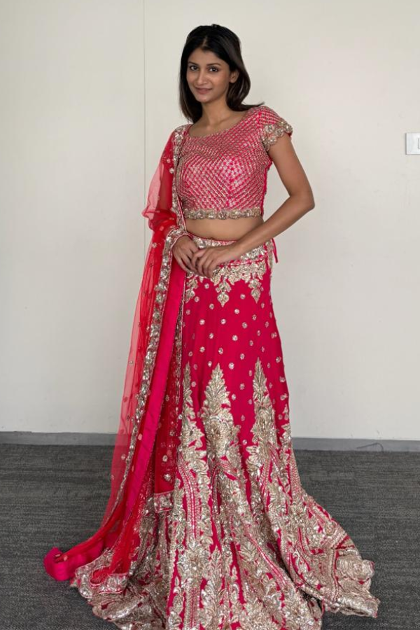 Manish Malhotra Regal Red Bridal Lehenga Set