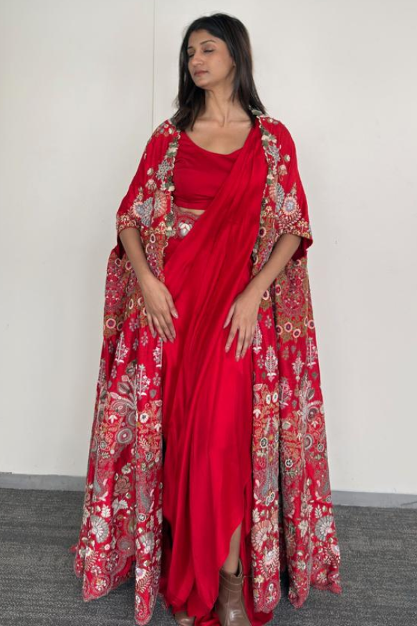 Anamika Khanna Red Floral Embroidered Cape Set