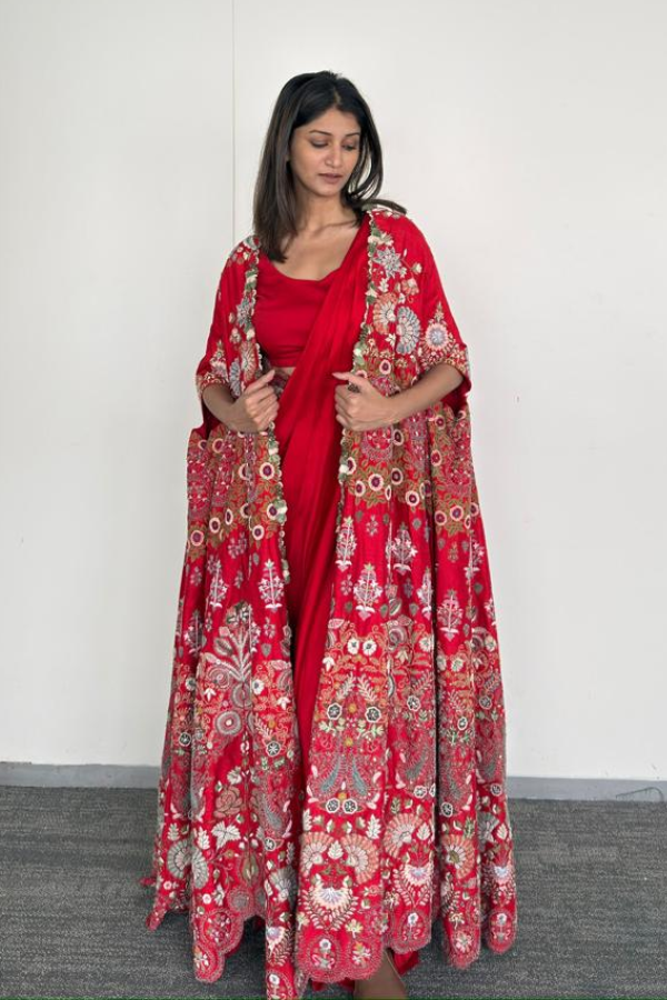 Anamika Khanna Red Floral Embroidered Cape Set