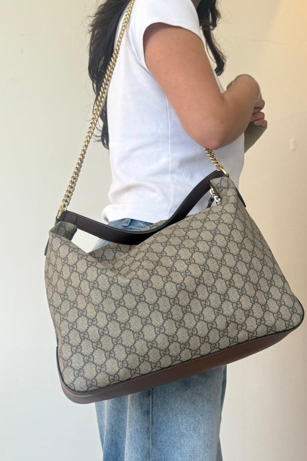 Gucci GG Supreme Monogram Linea Hobo Bag