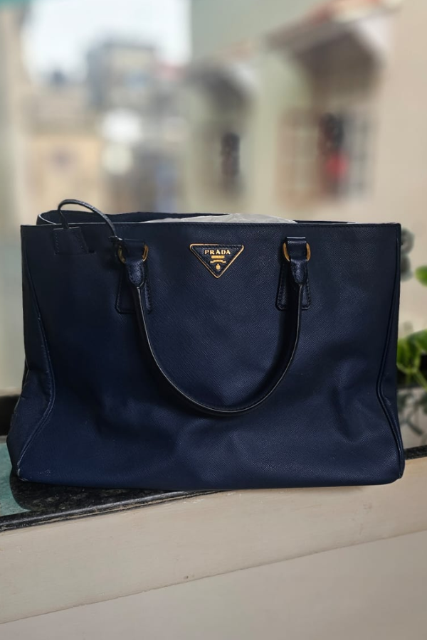 Prada Saffiano Lux Tote satchel