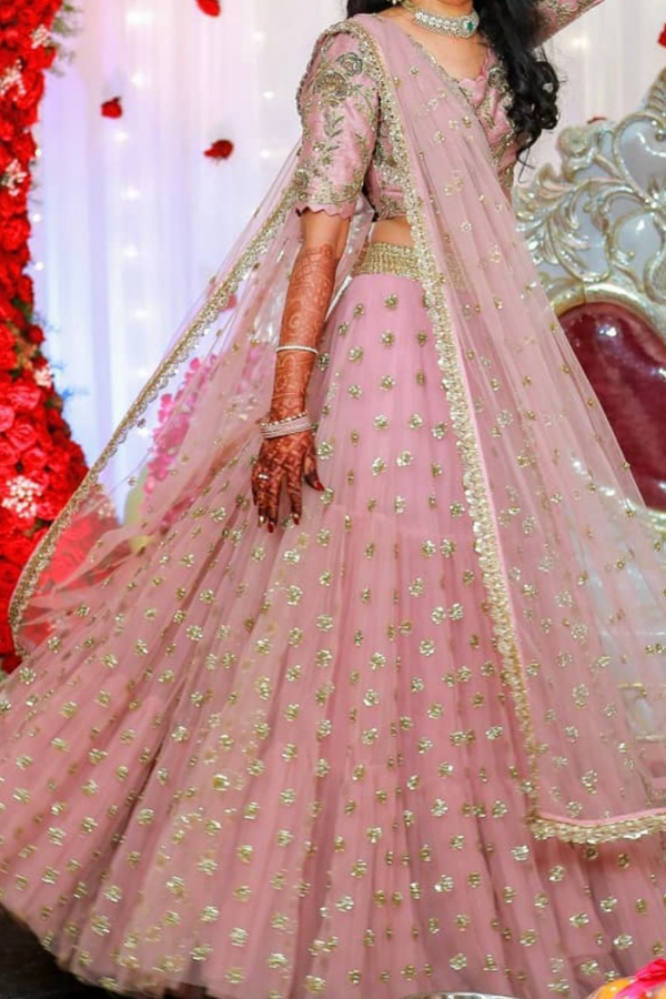 Mrunalini Rao Embellished Lilac Lehenga Set