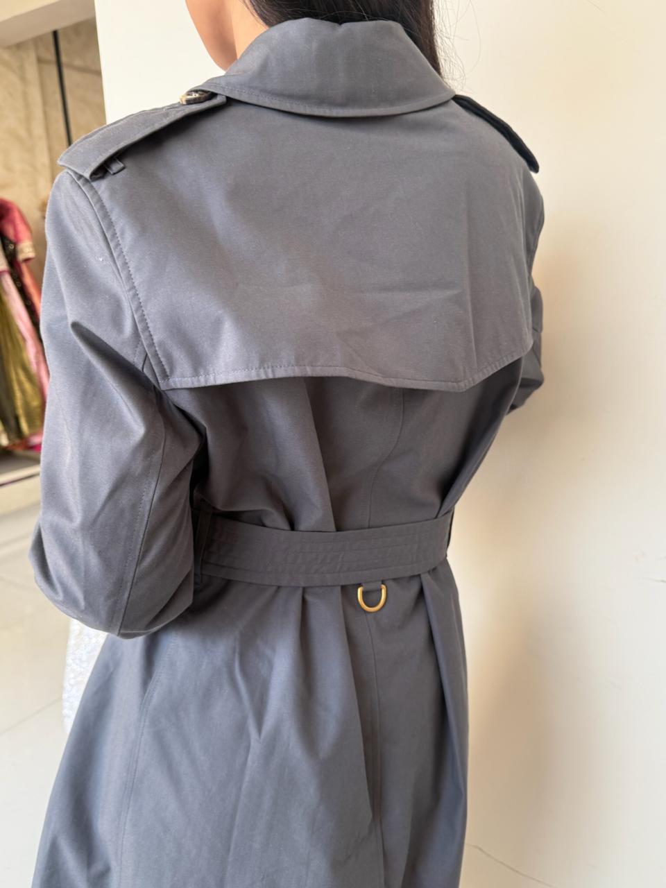 Burberry Kensington Mid length Trench Coat