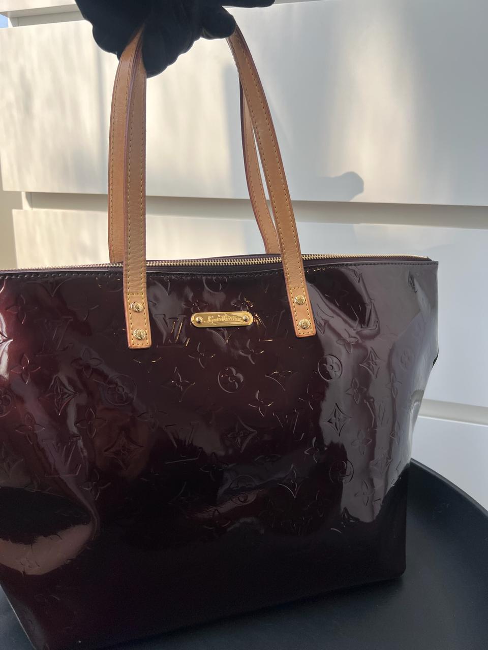 Louis Vuitton Amarante Vernis Monogram Bellevue Tote Bag