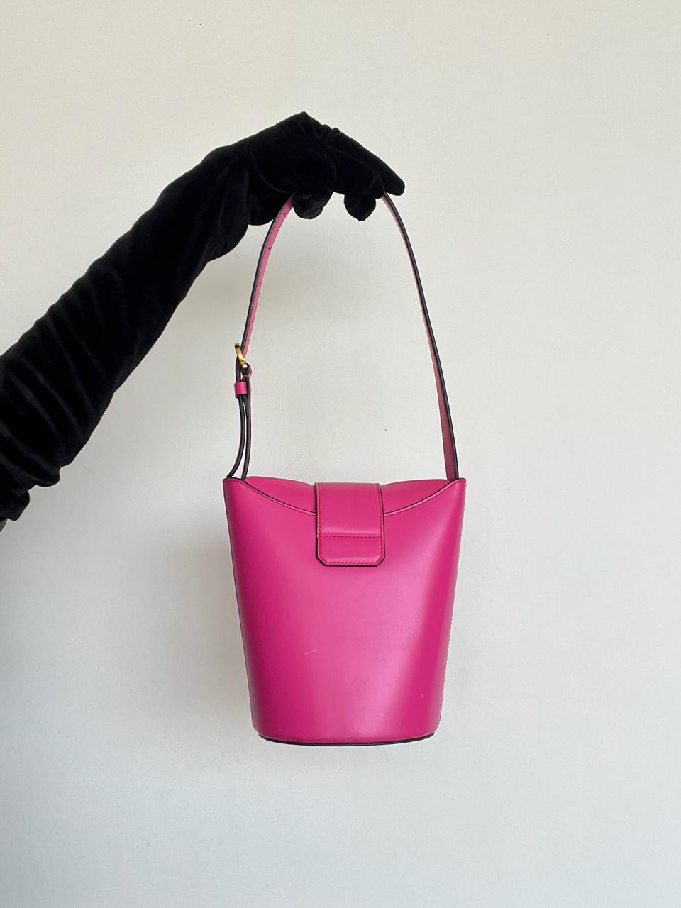 Salvatore Ferragamo Trifolio Pink Small Shoulder Bag