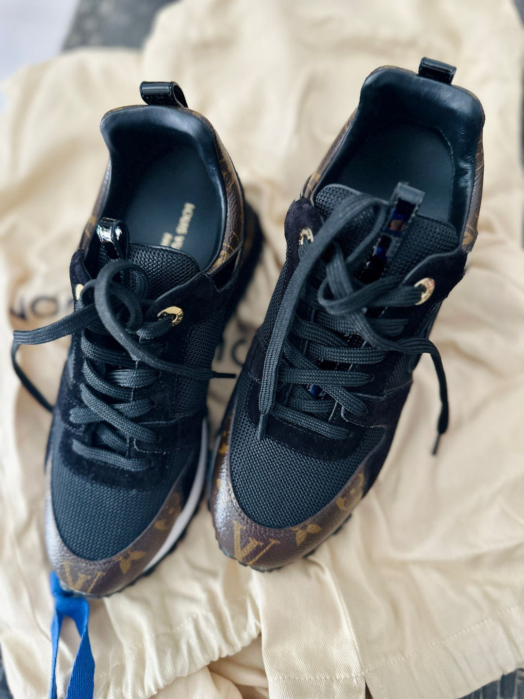 Louis Vuitton Run Away Sneaker Size 35.5